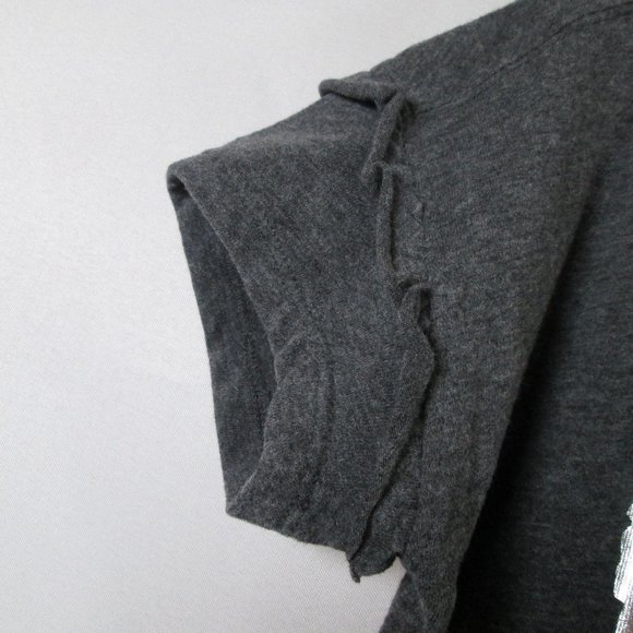 Crazy 8 Girls Dark Grey Short Sleeve T-shirt w\ Chrome Colored Tiger Siz… - Picture 3 of 6